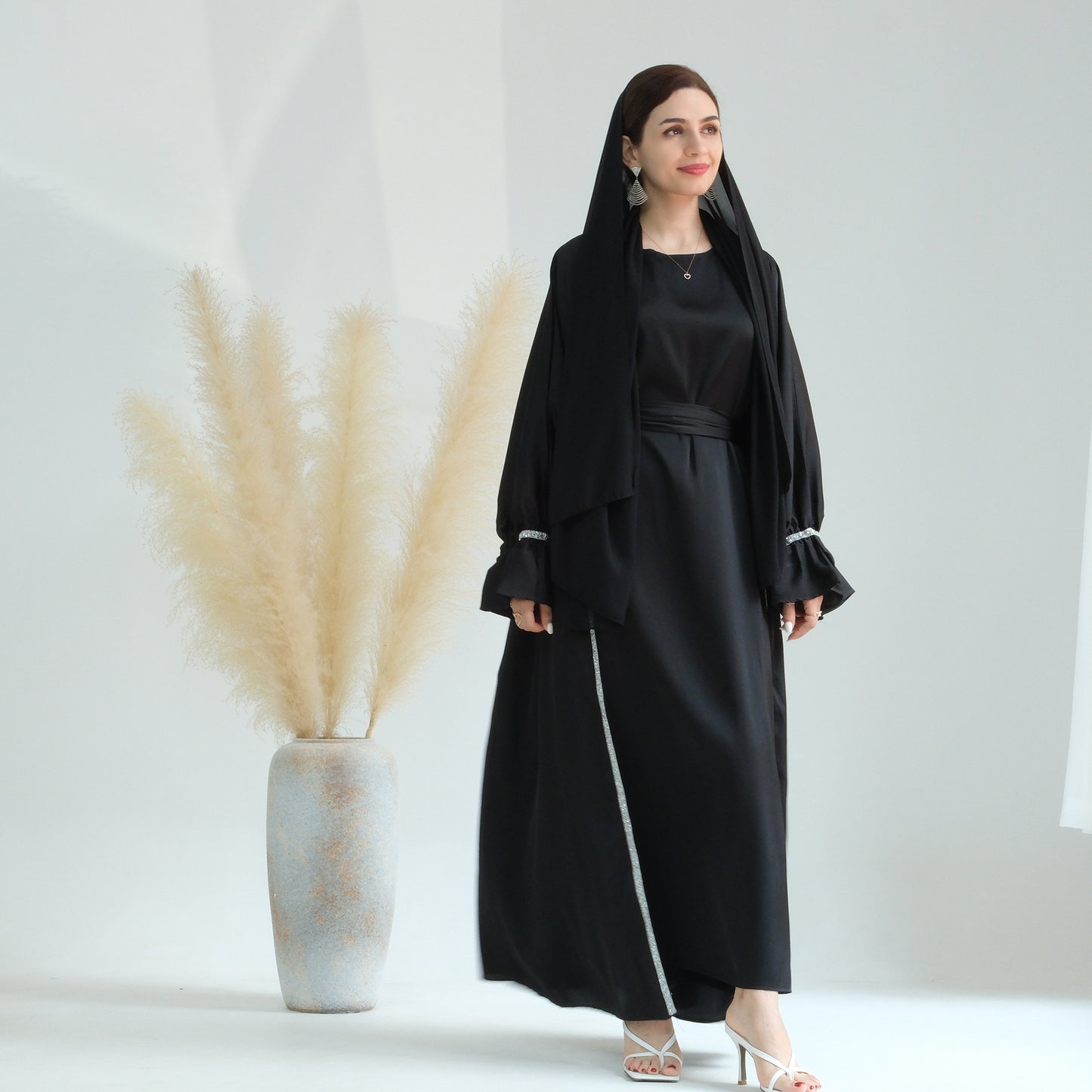 Abaya - almaas