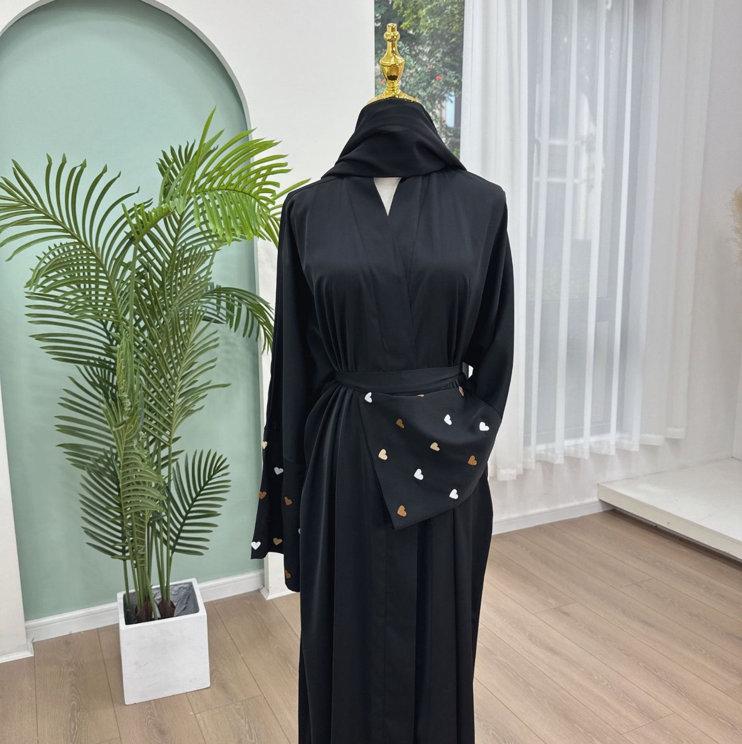 Heart abaya