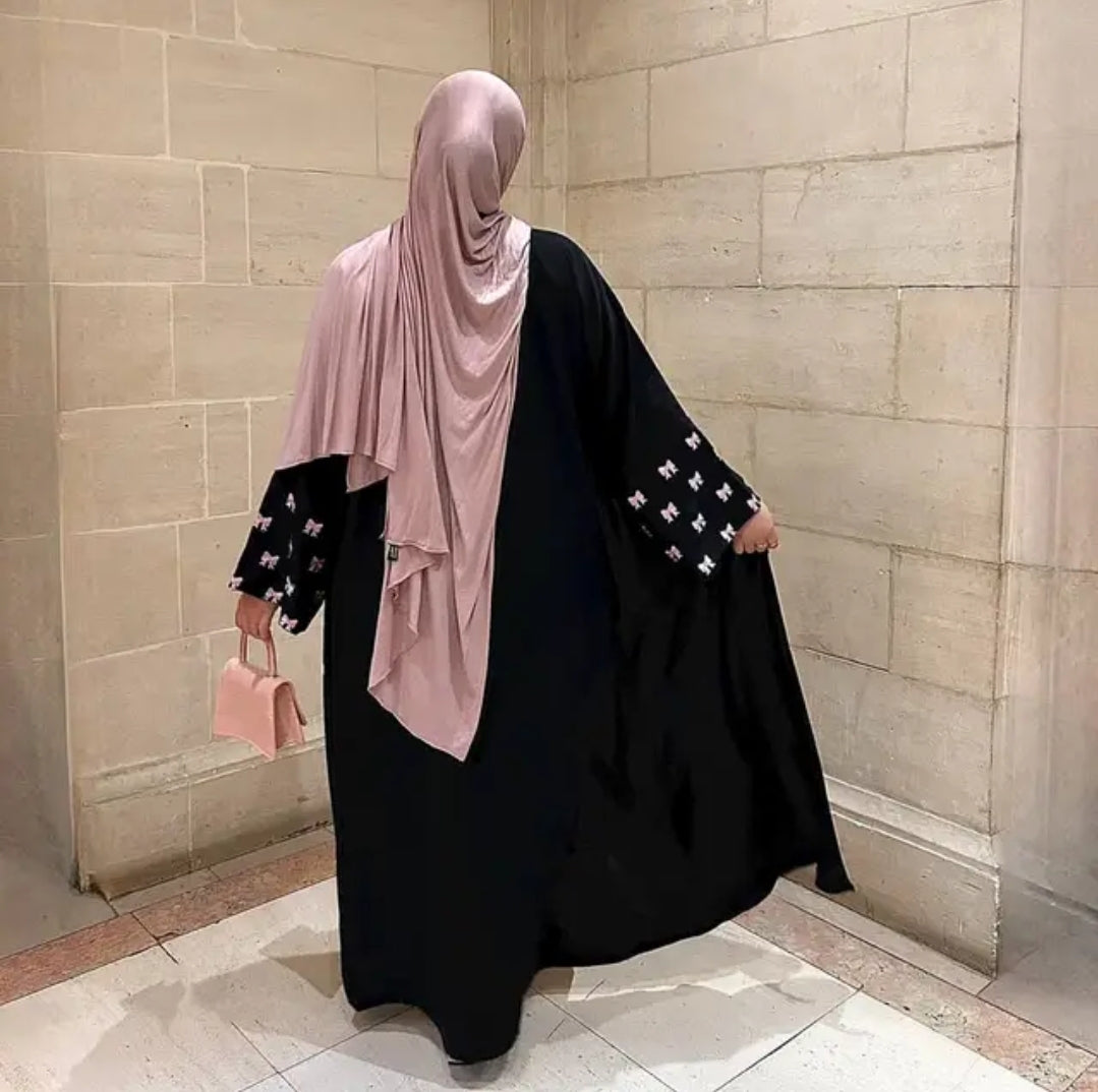 Coquette abaya