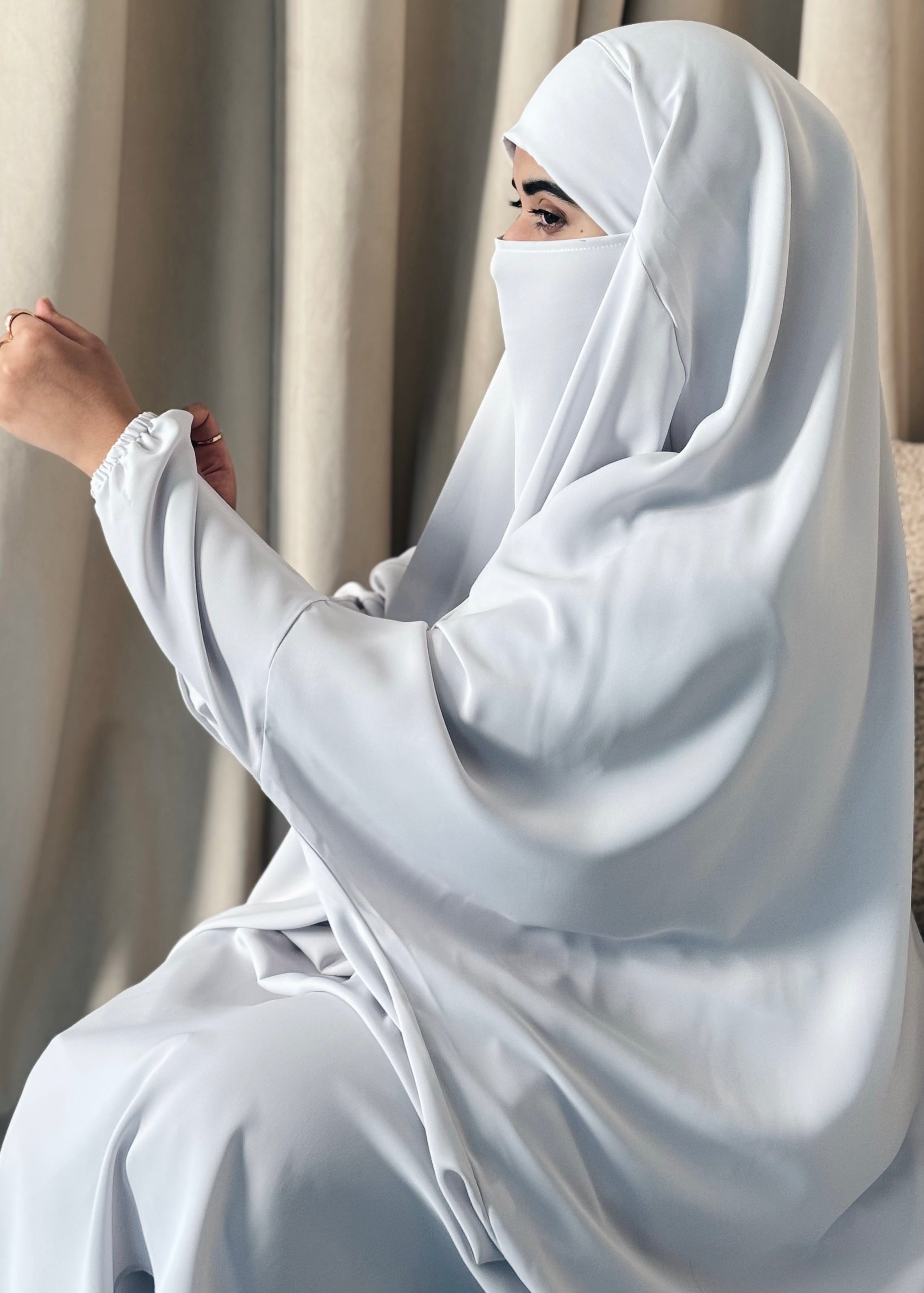 Afra Jilbab