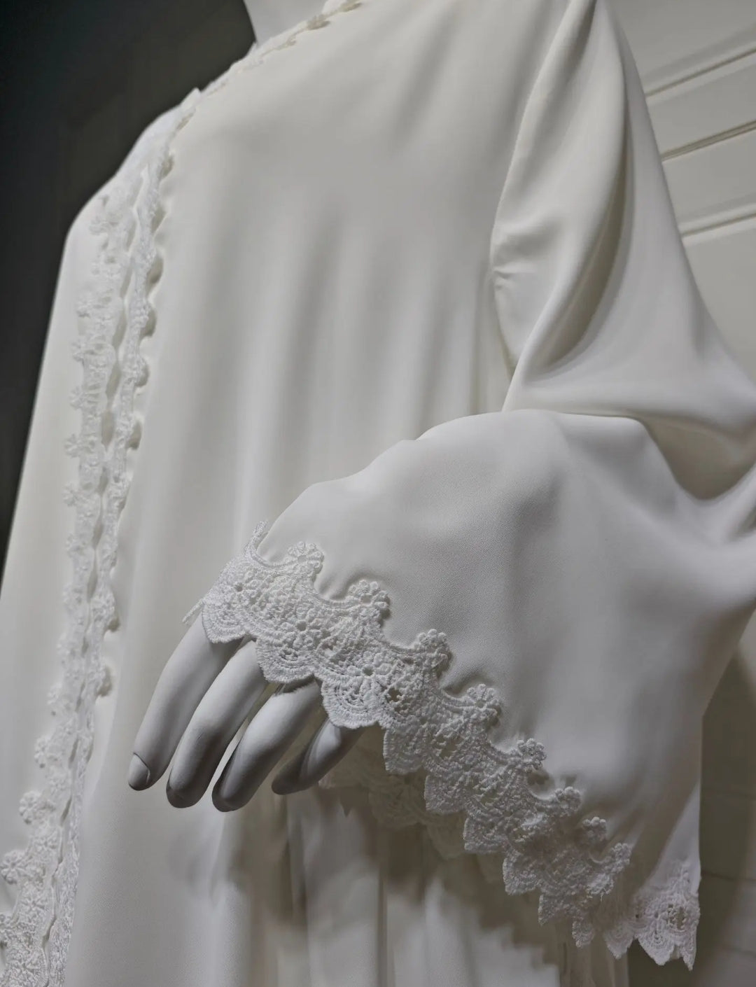 Abaya layan