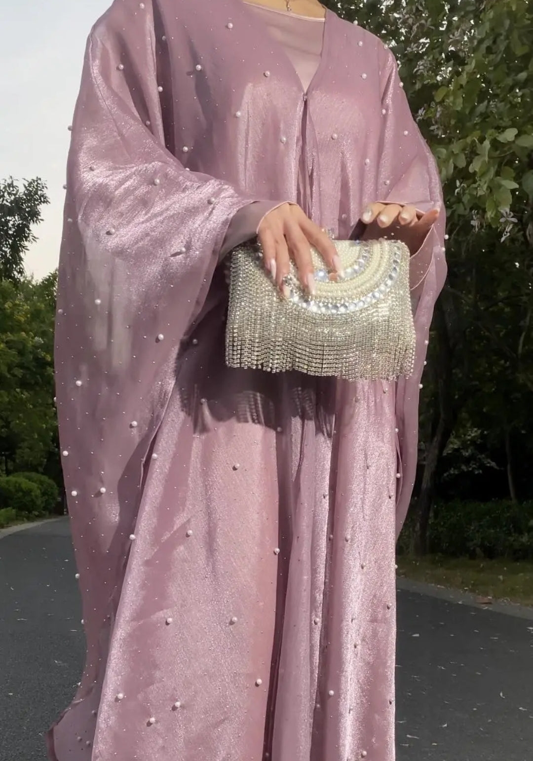 Abaya Dana