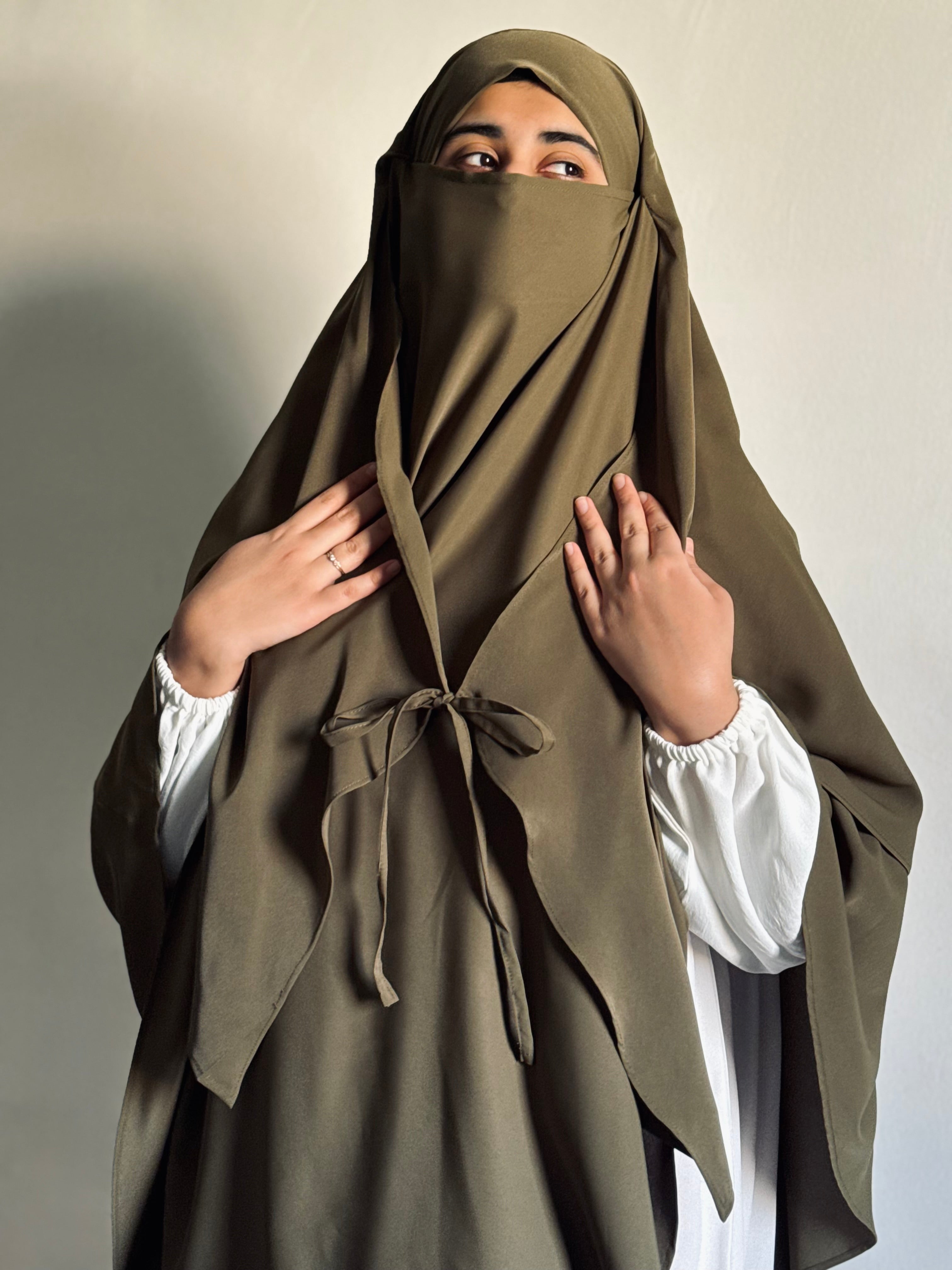Khimar ajmal