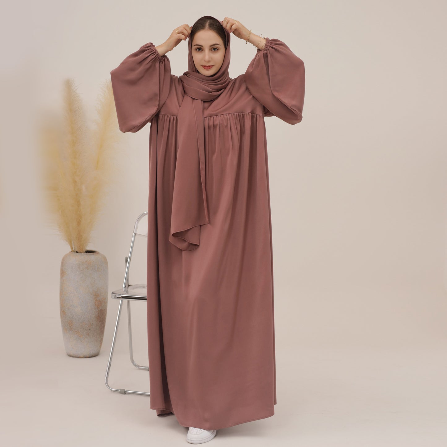 Abaya Rumani