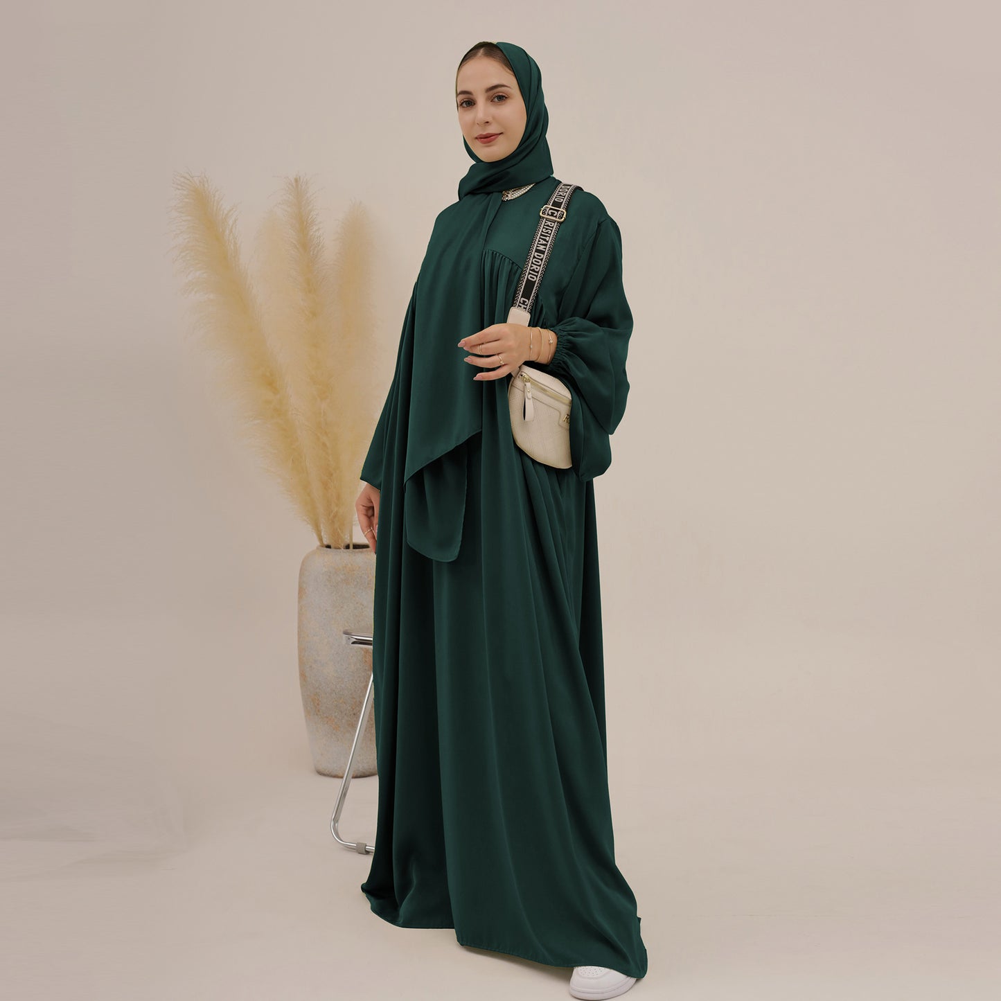 Abaya Rumani