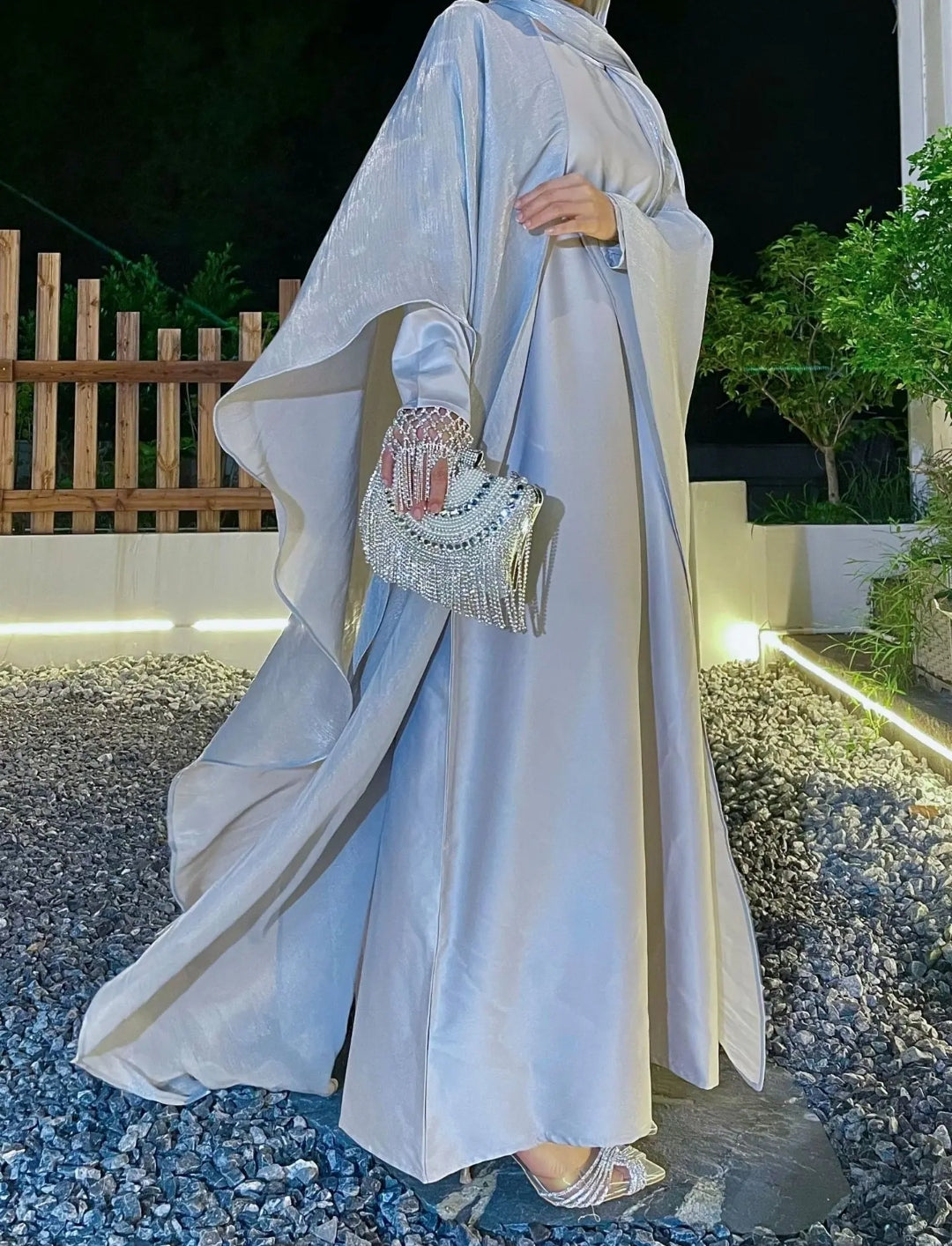 Abaya duru